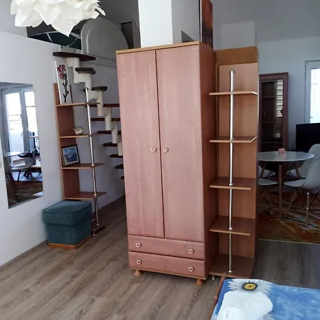Apartment Lilou Warna